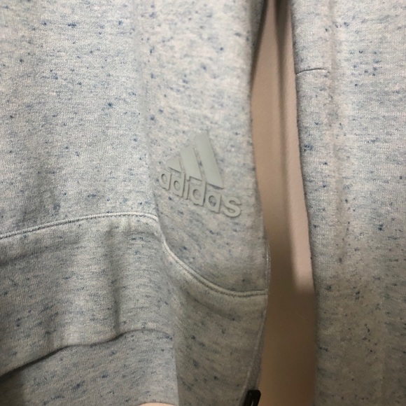 🪐ADIDAS crew neck🪐 - Picture 3 of 3